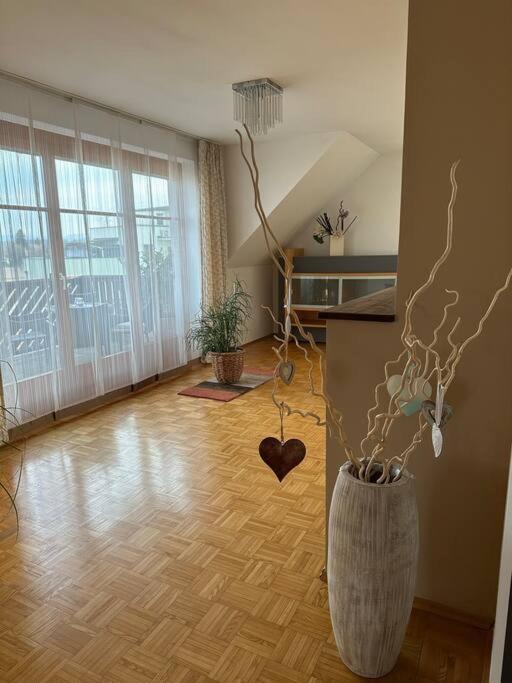 Freundliche Wohnung Naehe Weinstrasse Fuer 5 Personen Wagna Exteriör bild